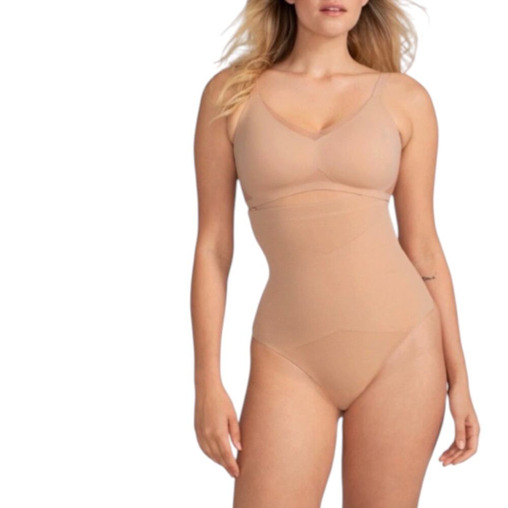 Honeylove Superpower Thong NWOT Shapewear Targeted Compression Seamless Large L